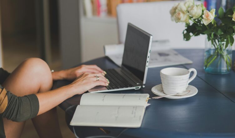 Periféricos essenciais para melhorar sua produtividade e conforto no home office