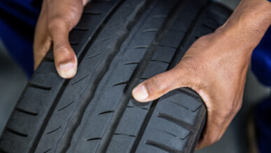 Na imagem, numeração dos pneus