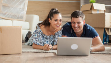 Como alugar uma casa de forma prática usando plataformas digitais?