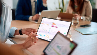 Aprenda a estruturar indicadores para e-commerce e operações digitais e transformar dados em decisões mais precisas.